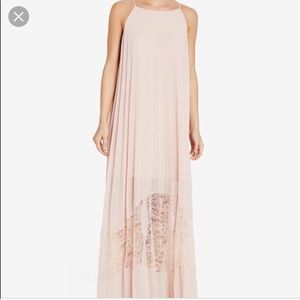 BCBGENERATION PLEATED DRESS IN ROSE SMOKE